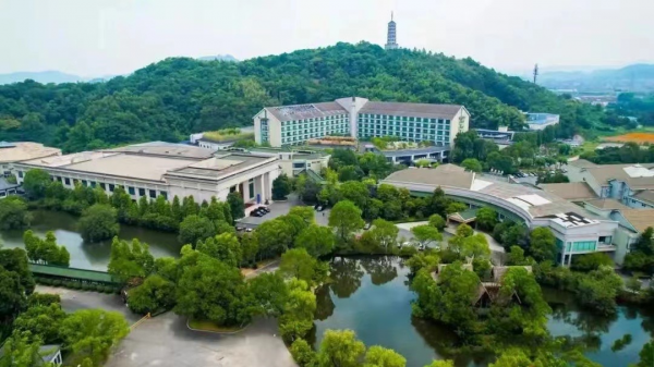 东方试车场 gallery image