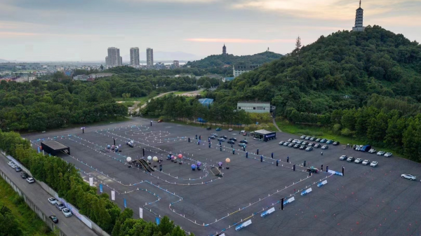 东方试车场 gallery image